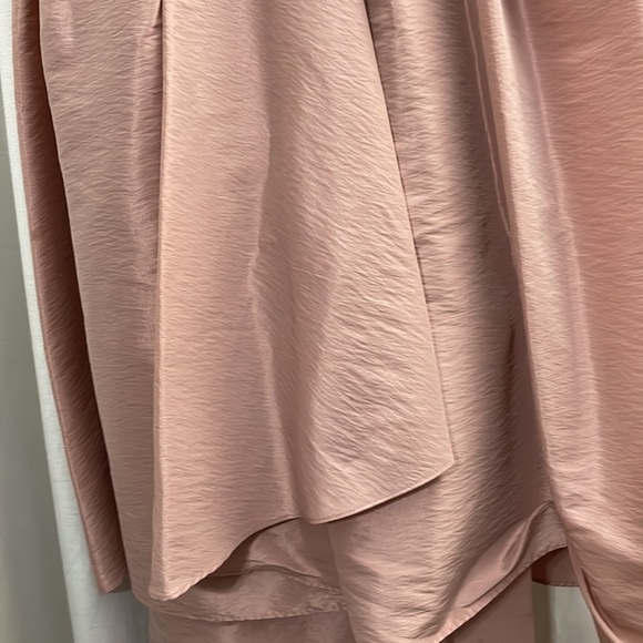 Pearl Trim Twist Belted Waist Hi-Low Fit & Flare Midi Dress - Picture 8 of 10